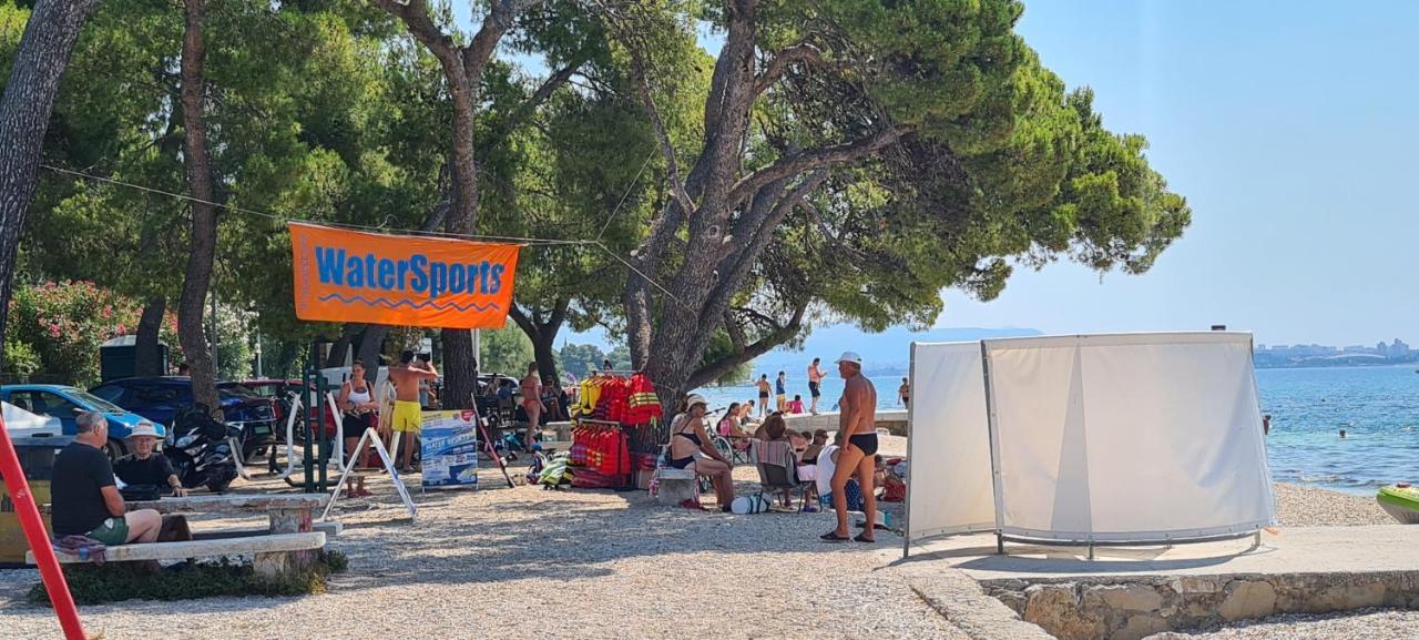 Apartmani Ivana Kaštela Exteriör bild